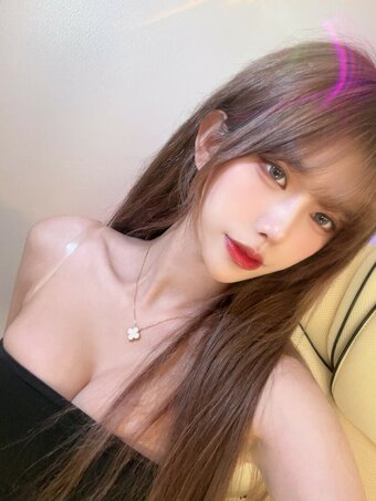 we8136 / suri_s2_ / 최솜이 Nude Leaks Photo 2