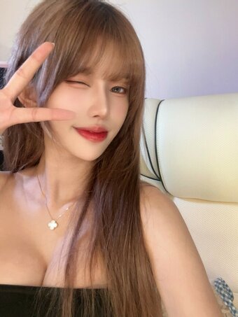 we8136 / suri_s2_ / 최솜이 Nude Leaks Photo 5