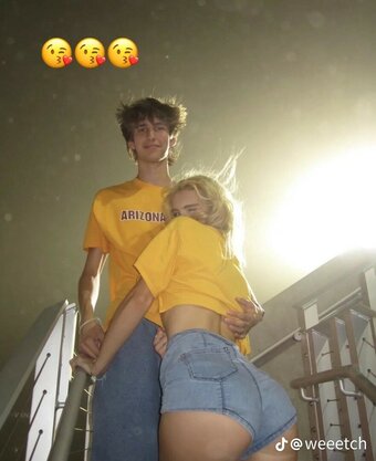 weetch / costawitch710 / toriseeley Nude Leaks OnlyFans Photo 6