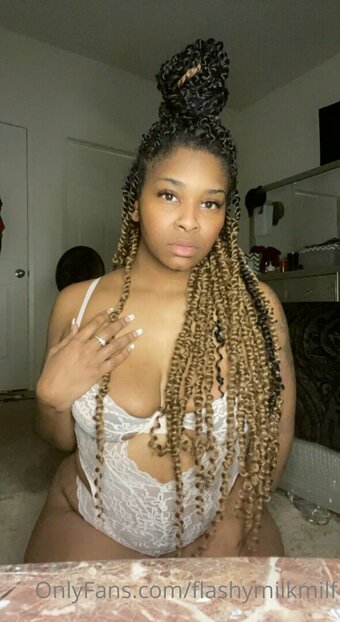 wetmonkey96 Nude Leaks Photo 10