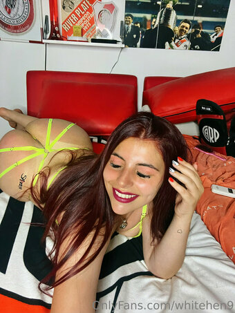 White Hen / whitehen9 Nude Leaks OnlyFans Photo 26