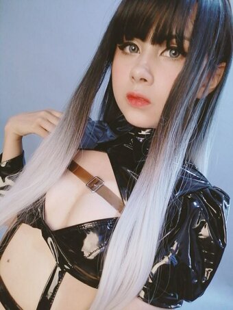 whiterabbit.exe Nude Leaks Photo 7