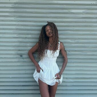Willow Smith / willowsmith Nude Leaks Photo 9