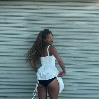 Willow Smith / willowsmith Nude Leaks Photo 10