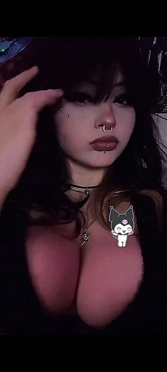 Wingsof.scarlet Nude Leaks Photo 2