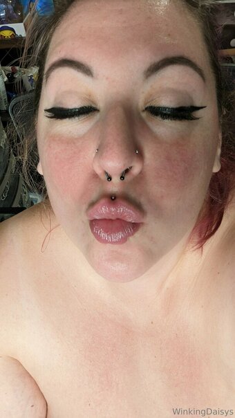 winkingdaisys Nude Leaks Photo 1