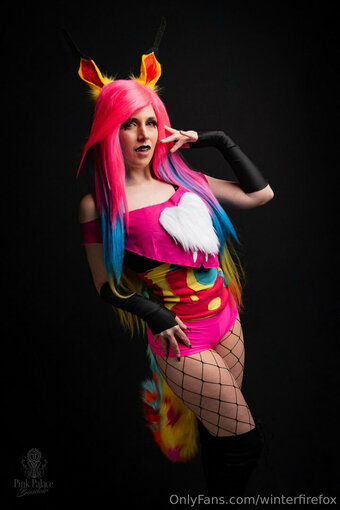 winterfirefox Nude Leaks Photo 11