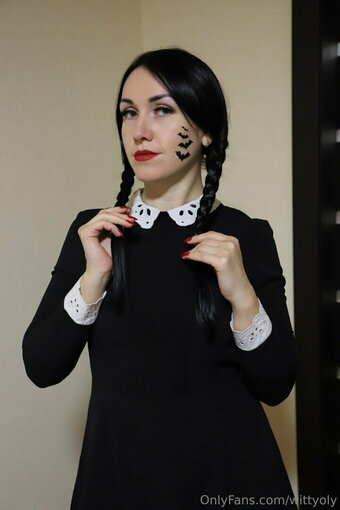 wittyoly Nude Leaks Photo 23