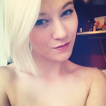 Wolveriene / lisagilhu Nude Leaks Photo 19