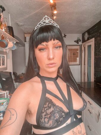 Wolverinetits Nude Leaks OnlyFans Photo 3