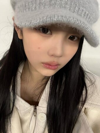 Wonhee / ILLIT / ILLIT_official... / https: / illit_official Nude Leaks Photo 23