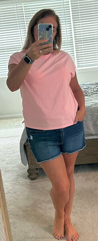 workingitat50 Nude Leaks Photo 2