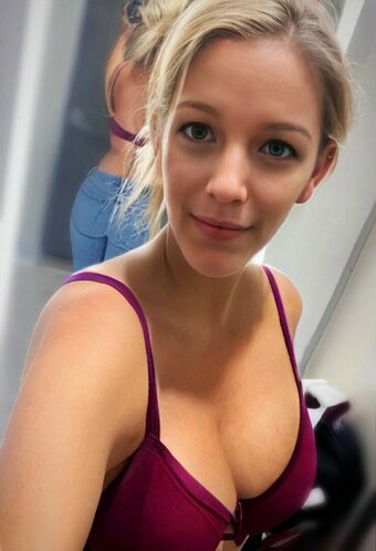 Xandra / a.xandra.free / surethingo5 Nude Leaks OnlyFans Photo 10