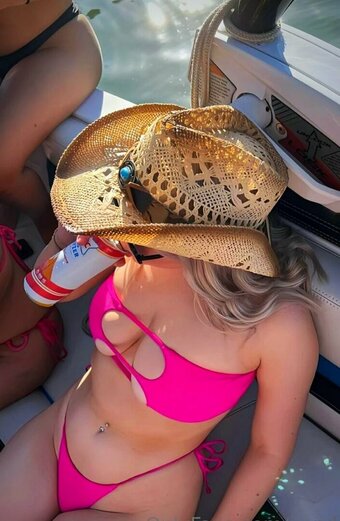 Xandra / a.xandra.free / surethingo5 Nude Leaks OnlyFans Photo 19