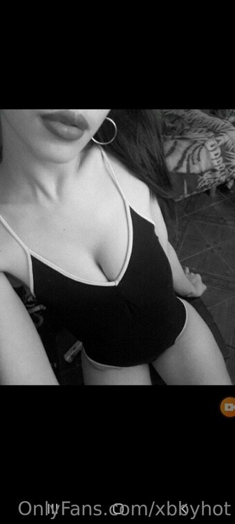 xbbyhot Nude Leaks Photo 4