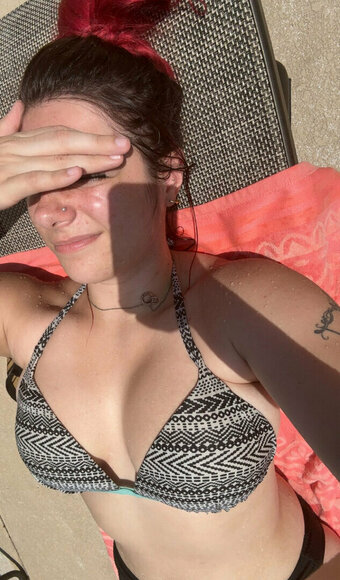xEmsly / Ems / xEmslyx Nude Leaks Photo 17