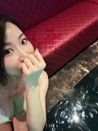 XiaQingZi / candybaby0919 / 夏晴子 Nude Leaks OnlyFans Photo 22