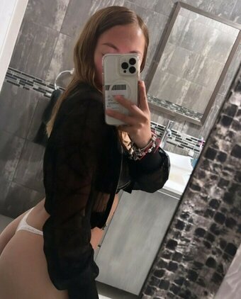 ximemo5653 / ximemo5653m / ximena.5653 Nude Leaks OnlyFans Photo 4