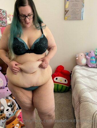 xohellokittenfreexo Nude Leaks Photo 4