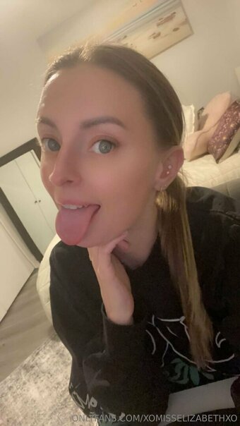 xomisselizabethxo Nude Leaks Photo 4