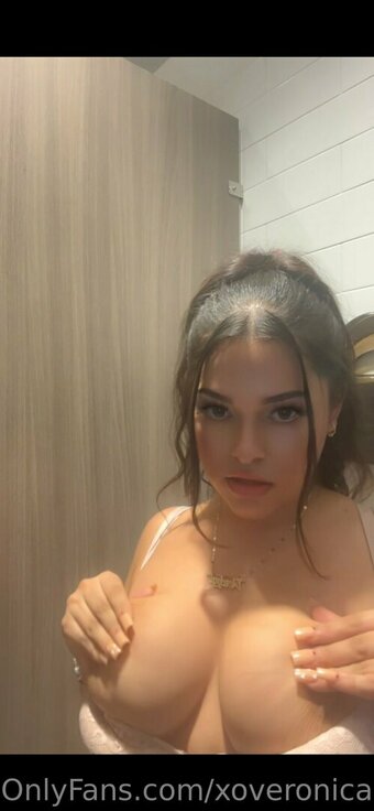 xoveronica Nude Leaks Photo 12