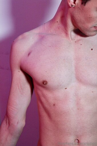 xriptied Nude Leaks Photo 18