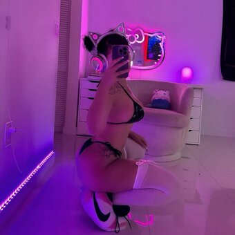 Xtiffymonroee / Xxitstiffyxx / Xxtiffymonroex / tiffymonroex Nude Leaks OnlyFans Photo 10