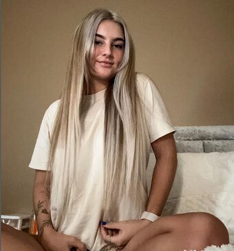 xtrahotsofia / Sofia Nude Leaks OnlyFans Photo 2