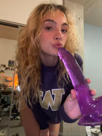 xvioletmoore Nude Leaks Photo 17