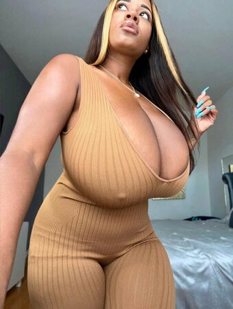 Yanithebbody1 / Paperp / yani.the.body / yanithebody1 Nude Leaks OnlyFans Photo 25