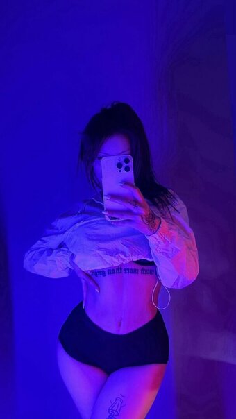 Yeahm8r / Yamur Temiz Nude Leaks OnlyFans Photo 13