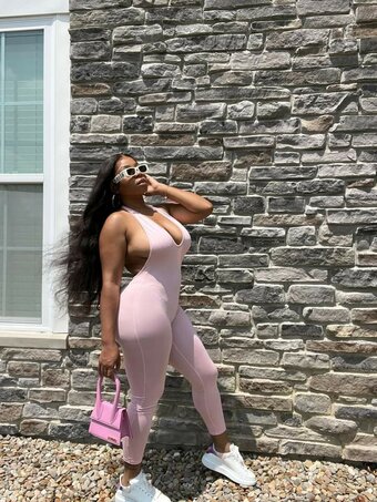 Yesprettyb / u370005736 Nude Leaks OnlyFans Photo 6