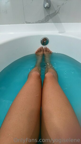 Yogiselene Nude Leaks OnlyFans Photo 21