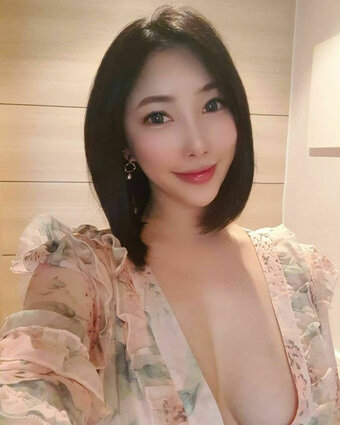 Yooncherry Nude Leaks Photo 5
