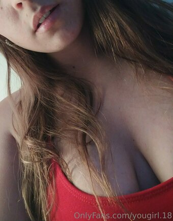 yougirlx18 Nude Leaks Photo 12