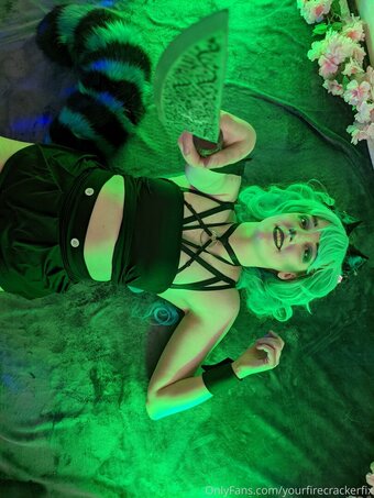 yourfirecrackerfix Nude Leaks Photo 3