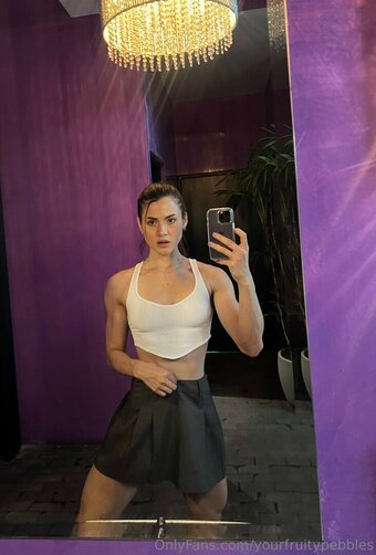 yourfruitypebbles Nude Leaks Photo 24