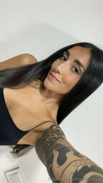 yoursofiaarose Nude Leaks Photo 5