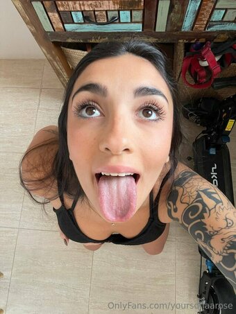 yoursofiaarose Nude Leaks Photo 13