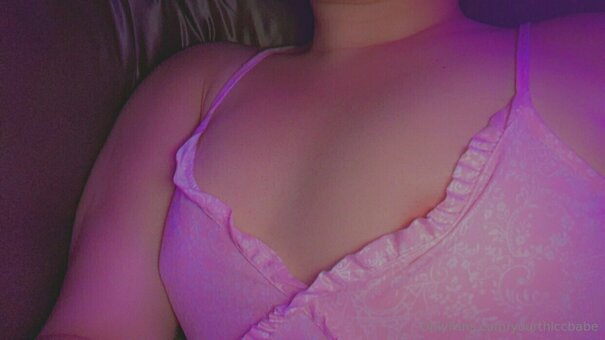 yourthiccbabe Nude Leaks Photo 4