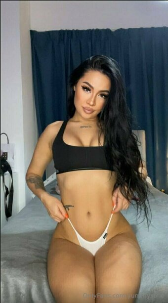 yummysofie Nude Leaks Photo 11