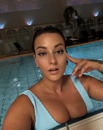 Yvimustang / switzerviii Nude Leaks Photo 9