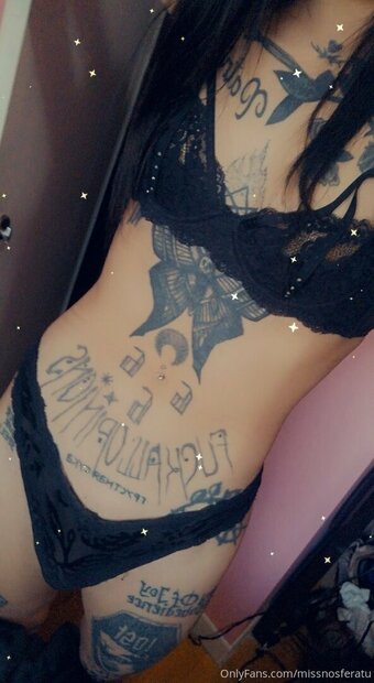 zeenosferatu Nude Leaks Photo 11