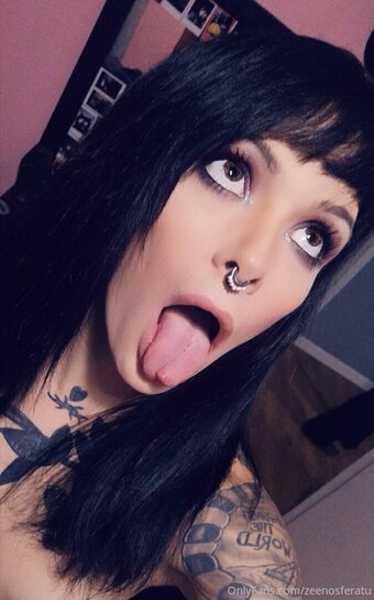 zeenosferatu Nude Leaks Photo 19