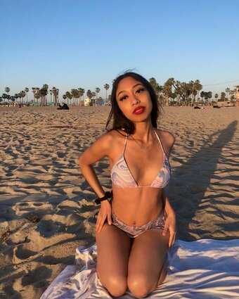 Zel3ya / allixnnn / zeleya Nude Leaks OnlyFans Photo 4