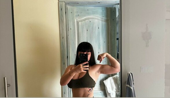 zelihanday / 444mmmm__ Nude Leaks Photo 14