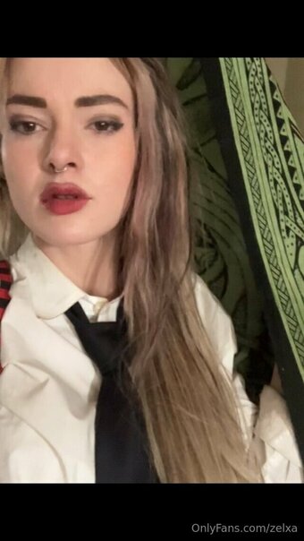 zelxa Nude Leaks Photo 2