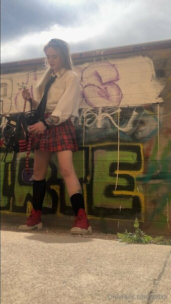 zelxa Nude Leaks Photo 4