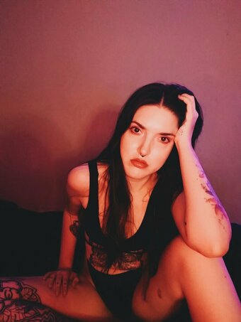 Zeppelin Heart / zeppelinheart Nude Leaks OnlyFans Photo 2