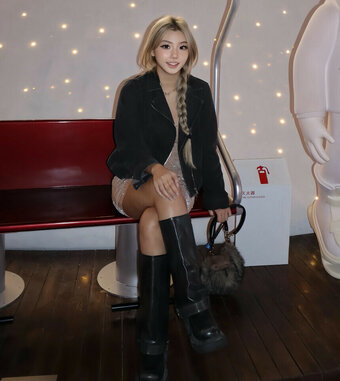 zigechez / 紫格 Nude Leaks Photo 29